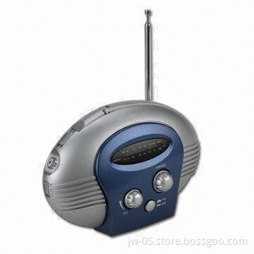 Dynamo AM/FM Radio with Cranking Handle